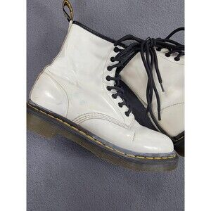 Dr. Martens 1460 Boots Womens Size 8 White Patent Leather‎ Lace Up Combat Shoes